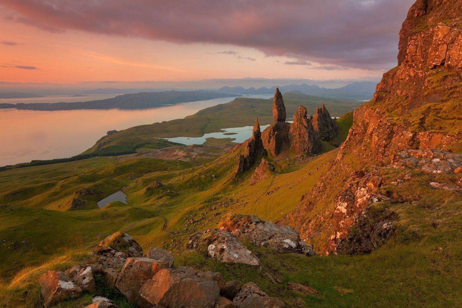 The Old Man of Storr. Автор: Alex Darkside landscape, old man of storr, scotland, skye, sunrise, рассвет, скай, шотландия, Alex Darkside