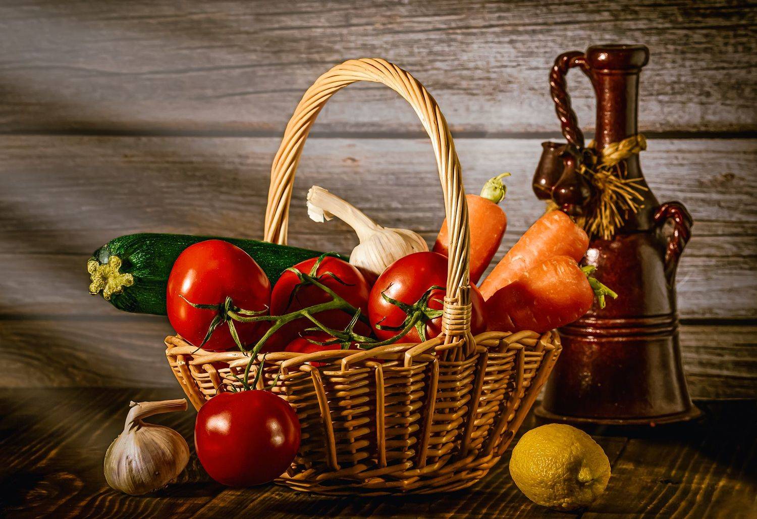 Хорошо когда своё .... Автор: Veaceslav Chisalita натюрморт, Veaceslav Chisalita