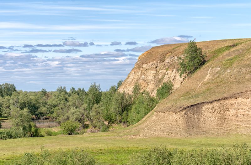 крутые берега, конь, спуск к воде, Крутые берега..photo preview