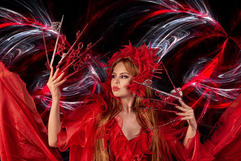 пермь, фотограф, девушка Красное и белоеphoto preview