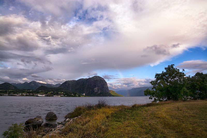 Норвегия, Хёгсфьорд Цветомузыка Хёгсфьордаphoto preview