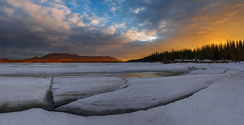 Весна, Восход, Горы, Зюраткуль, Небо, Озеро, Пейзаж, Природа, Путешествие, Рассвет, Туризм, Урал, Утро, Южный урал Майский восходphoto preview