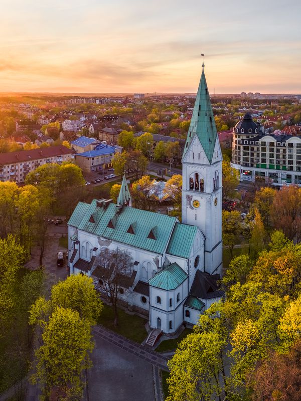 калининград, россия, собор, весна, город, архитектура, kaliningrad, russia, cathedral, spring, city, architecture, dji Кирха памяти королевы Луизы photo preview