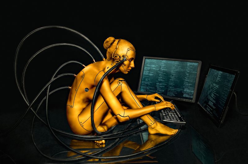 андроид, робот, криптовалюта, металлический, золотой, кибер, хакерство, взлом, сервер, сервак, комп, компьютер, майнить, взлом, взламывать,экран, кабель, подключение, девушка, женщина, клавиатура, биткоин Андроидphoto preview