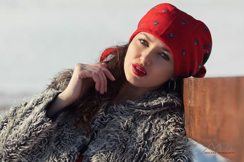 Romanian girlphoto preview