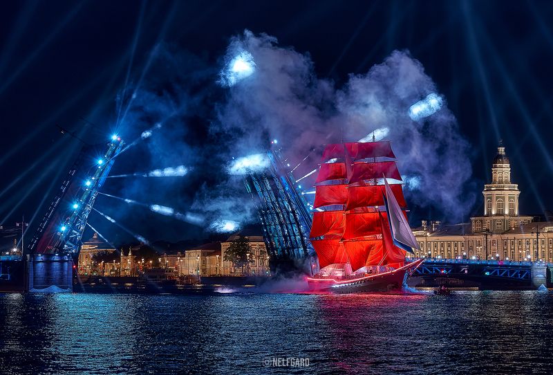 Алые парусаphoto preview