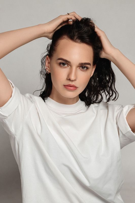 девушка, модель, портрет, фотосессия, студия, макияж, гламур, girl, model, modeling, young, portrait, make-up, творческий портрет, женский портрет, woman, young woman, glamour, постановка, постановочная фотография, fashion Иринаphoto preview
