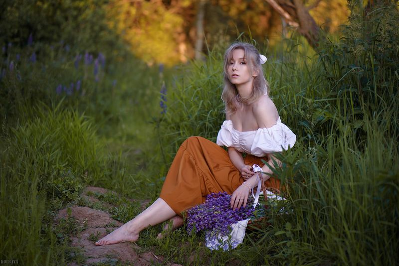 портрет, люпины Женяphoto preview