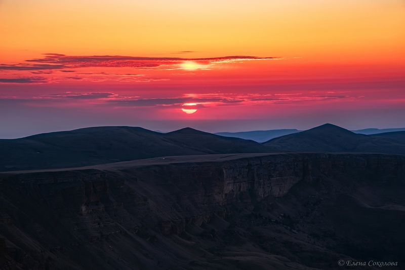 бермамыт, рассвет, восход солнца, пейзаж, горы Рассвет на плато Бермамытphoto preview