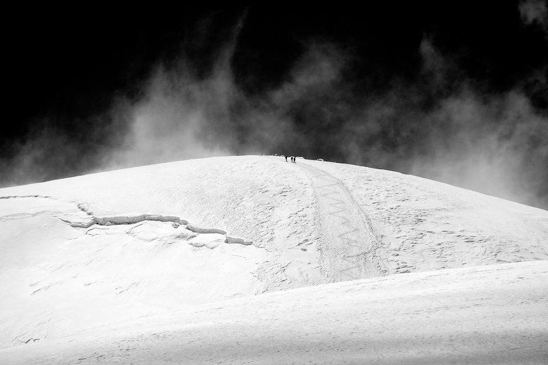 пик Ленина. Лагерь 3 (6100 м)photo preview