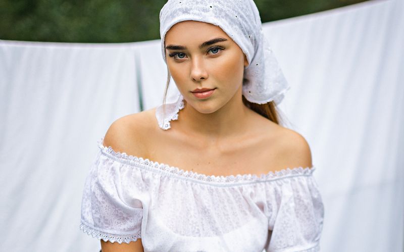 Портрет, стирка, девушка, простынь Стиркаphoto preview