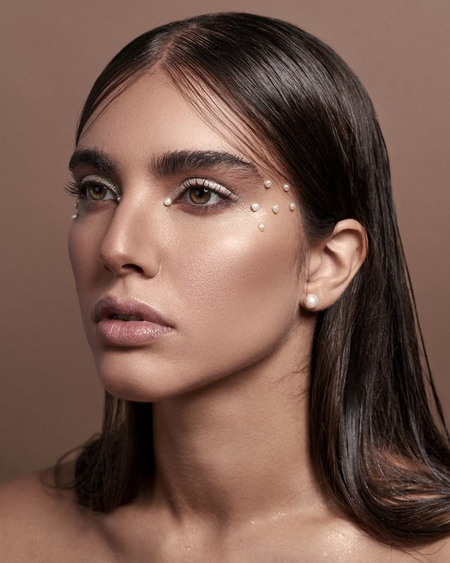 portrait dramatic light model girl photographer beauty art  ...photo preview