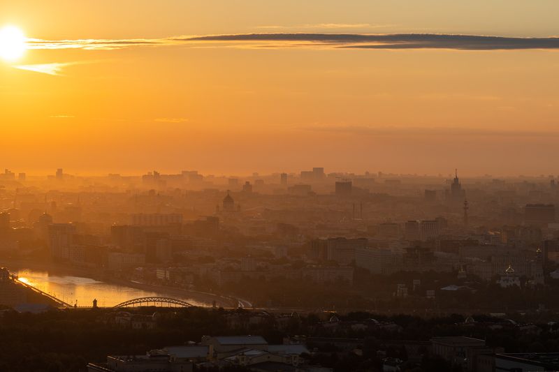 восход, город, москва, дымка, туман Пробуждениеphoto preview