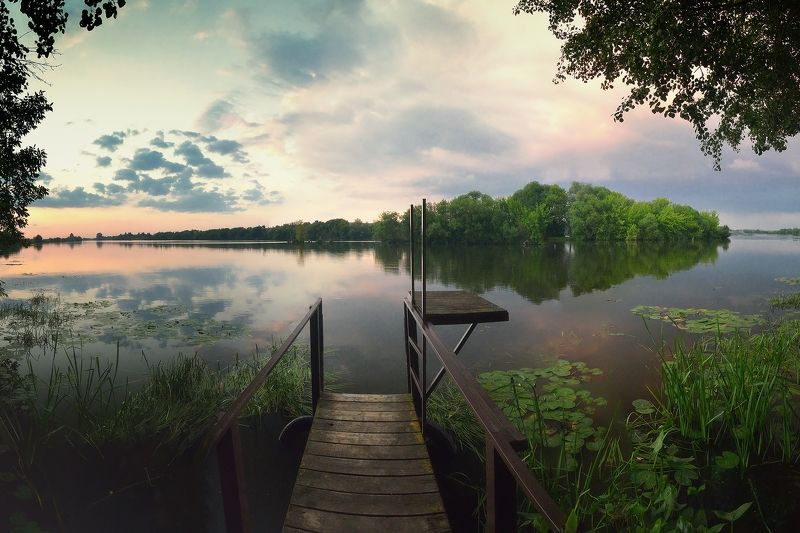 Вечер на Москве-рекеphoto preview