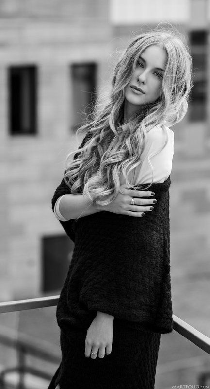 If I look - you tell me all.photo preview