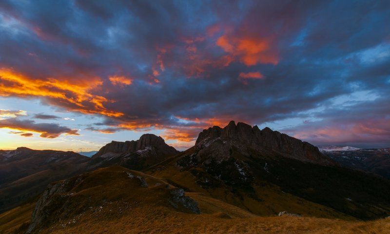 осень , октябрь, ачешбок , рассвет, небо Небесный пожарphoto preview