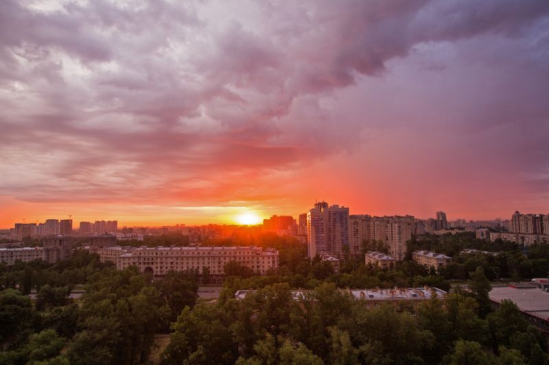 Рассвет перед дождемphoto preview