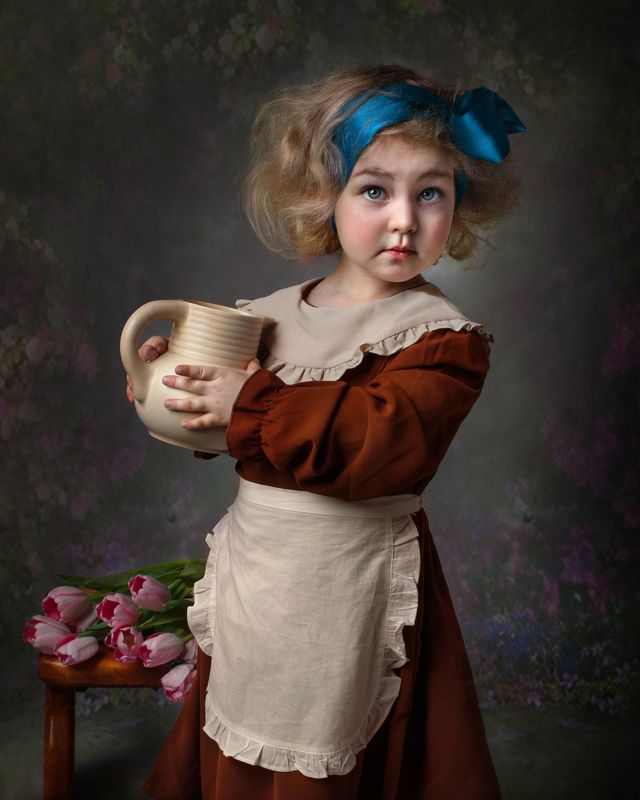 Mia And Tulipsphoto preview