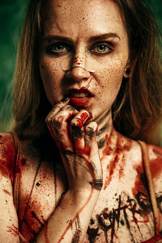 бодиарт, зеленый, красный, грим из серии love, lie and truthphoto preview