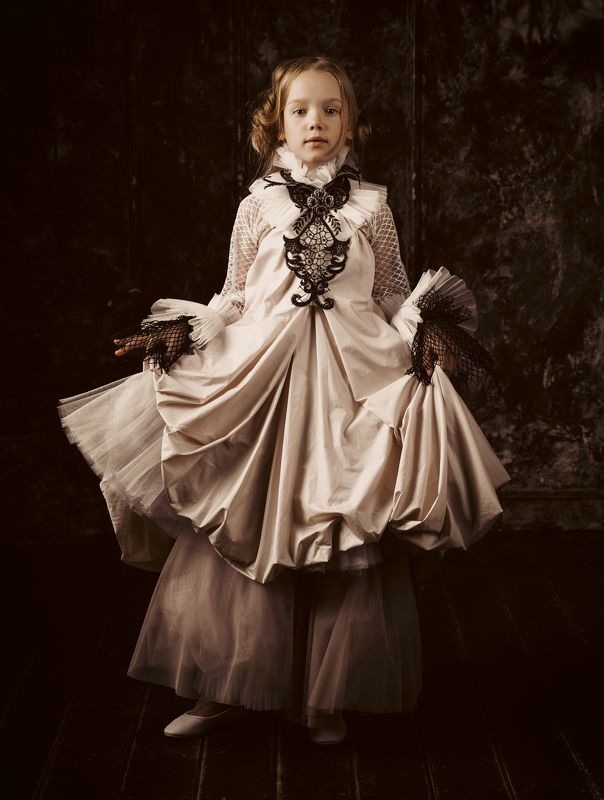 студийный портрет, детский портрет, семейный, концептуальное Властимилаphoto preview