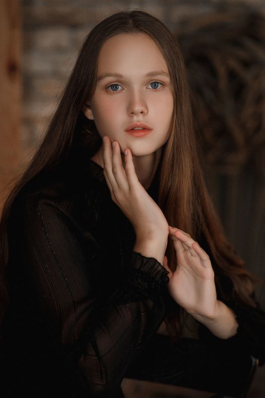 девушка, модель, портрет, фотосессия, студия, макияж, гламур, girl, model, modeling, young, portrait, make-up, творческий портрет, женский портрет, woman, young woman, glamour, постановка, постановочная фотография, fashion Алинаphoto preview