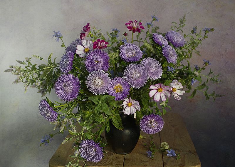 натюрморт, #цветы, #вера, павлухина, #астра# Словно звёздочки прекрасны, у меня в букете астры.photo preview