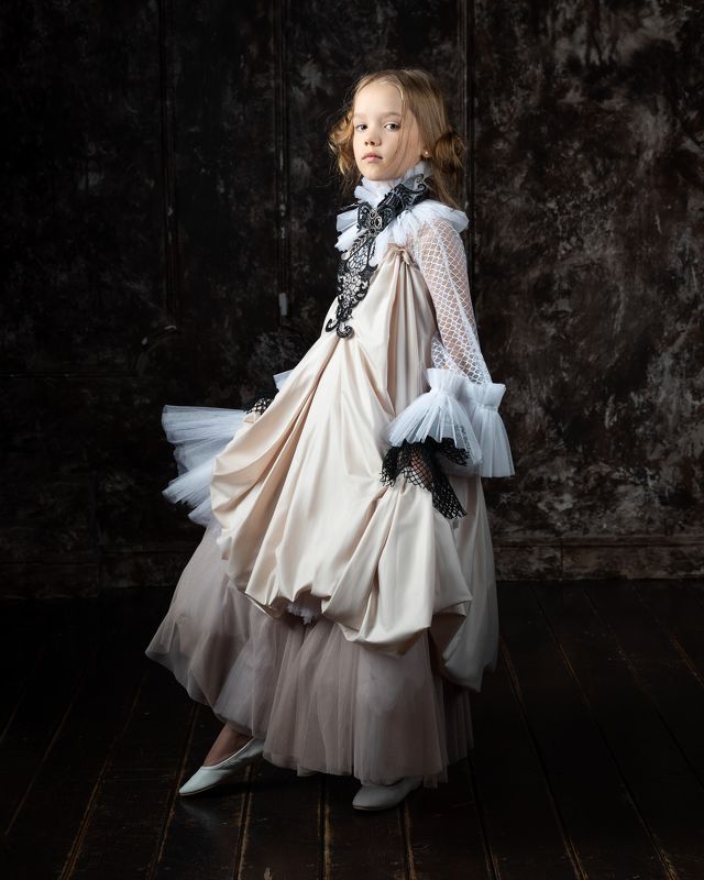 студийный портрет, детский портрет, семейный, концептуальное Властимилаphoto preview