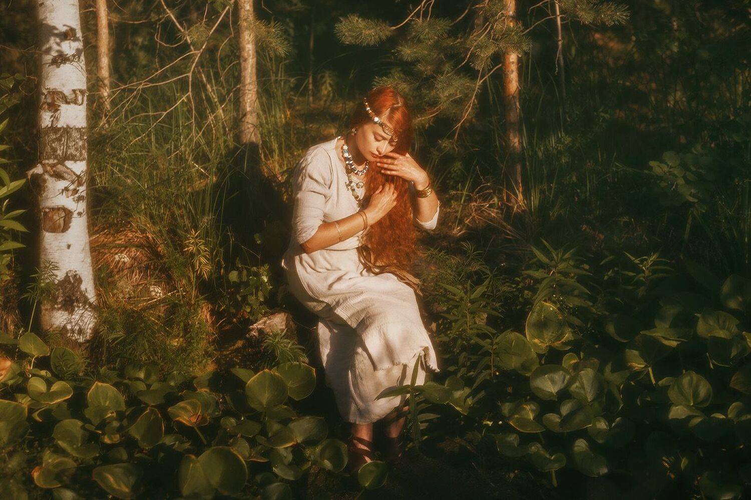 Рыжая нимфа. Автор: Сигат Екатерина постановочное фото, рыжая, болото, стилизация, художественное, природа, лес, нимфа, сказка, red, Сигат Екатерина