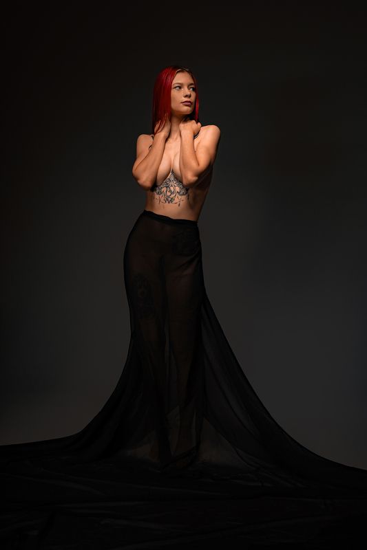 женский портрет, будуар, студия Богиня ночиphoto preview