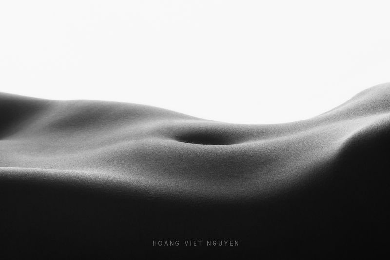 fine nude, nude, glamour, asian, vietnam, vietnamese, body, black and white, bw, bnw, monochrome * * *photo preview