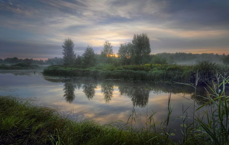 утро рассвет река  Седое утроphoto preview