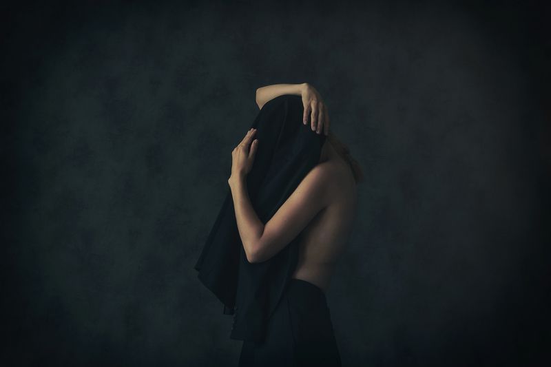 автопортрет Слышатьphoto preview