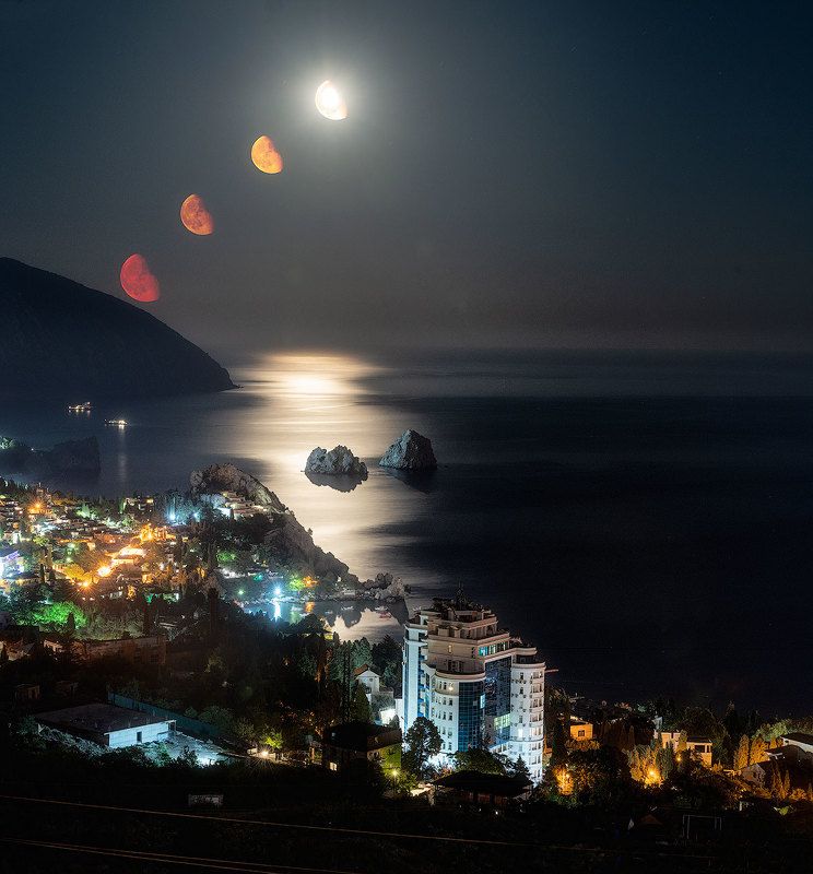 крым, гурзуф, адалары, аю-даг, медведь гора, гора медведь, ночной гурзуф, ночное море, черное море, морской пейзаж, ночной пейзаж, суперлуние, красная луна, кровавая луна, луна, пейзаж с луной Восход кровавой луны (Гурзуф, Адалары) - склейкаphoto preview