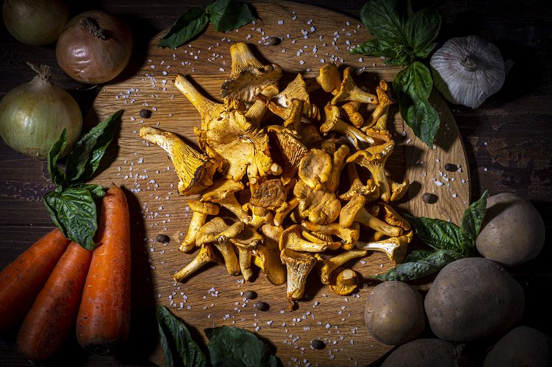 грибы, натюрморт Сезон грибов открытphoto preview