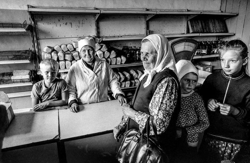 В сельском магазине фото превью