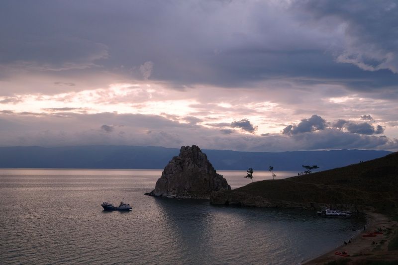 island, lake, sea, evening, sky, sunset, rock, nature, landscape, horizon, summer, shore, relief Eveningphoto preview