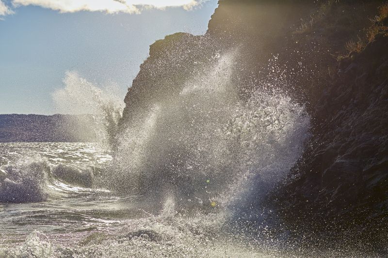 Осенние шторма на Байкалеphoto preview