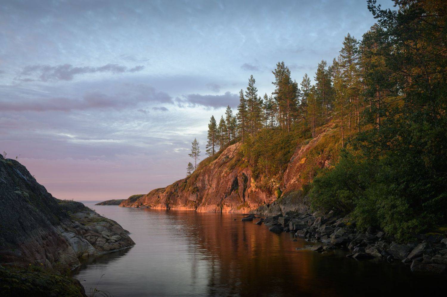 В бухте. Автор: Роман Фабричный ладога, карелия, острова, шхеры, бухта, рассвет, ладожские шхеры,, Роман Фабричный