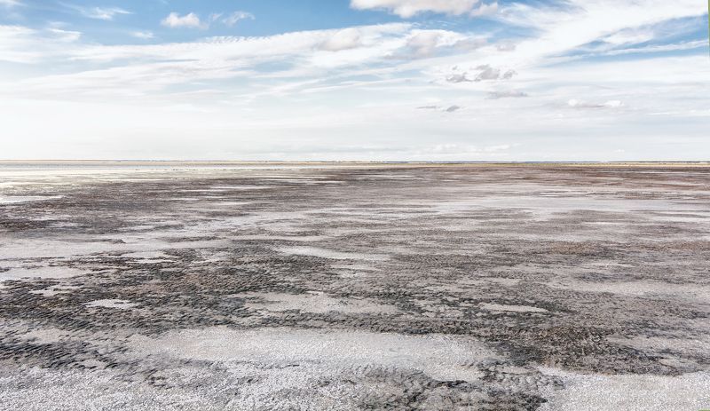 пейзаж, дно озера, вода отступила, соль,  эбейты, солёное озеро, вода отступила..photo preview