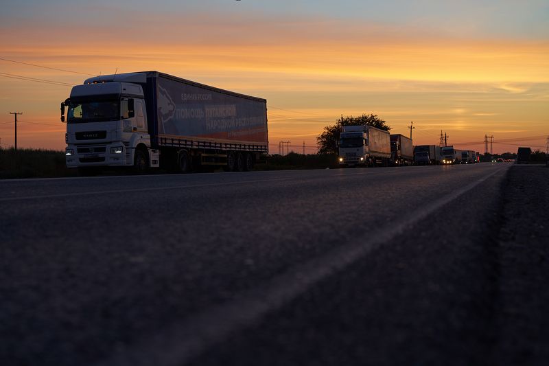 LPR, Donbas, humanitarian convoy, humanitarian aid, road, Luhansk People Republic, Petrovskoe, children, child, kid, kids, driver, drivers, trucker, truckers, ufa, Bashkiria, Bashkortostan Гуманитарный конвой из Башкирии в ЛНРphoto preview