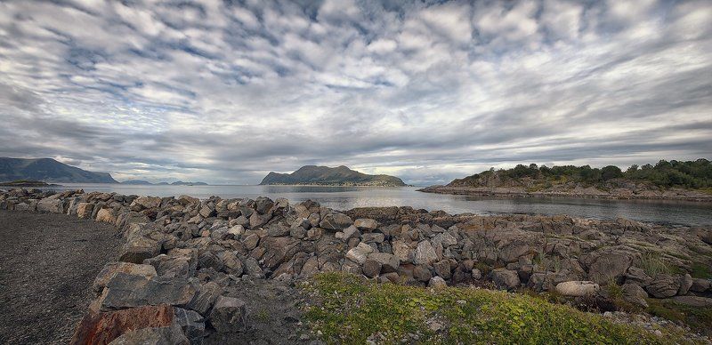 Норвегия На берегах Норвежского моряphoto preview