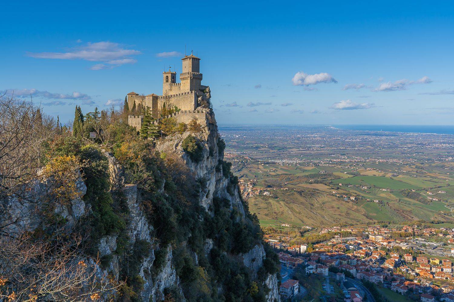 Первая башня Сан Марино. Автор: Максимова Дария , Максимова Дария