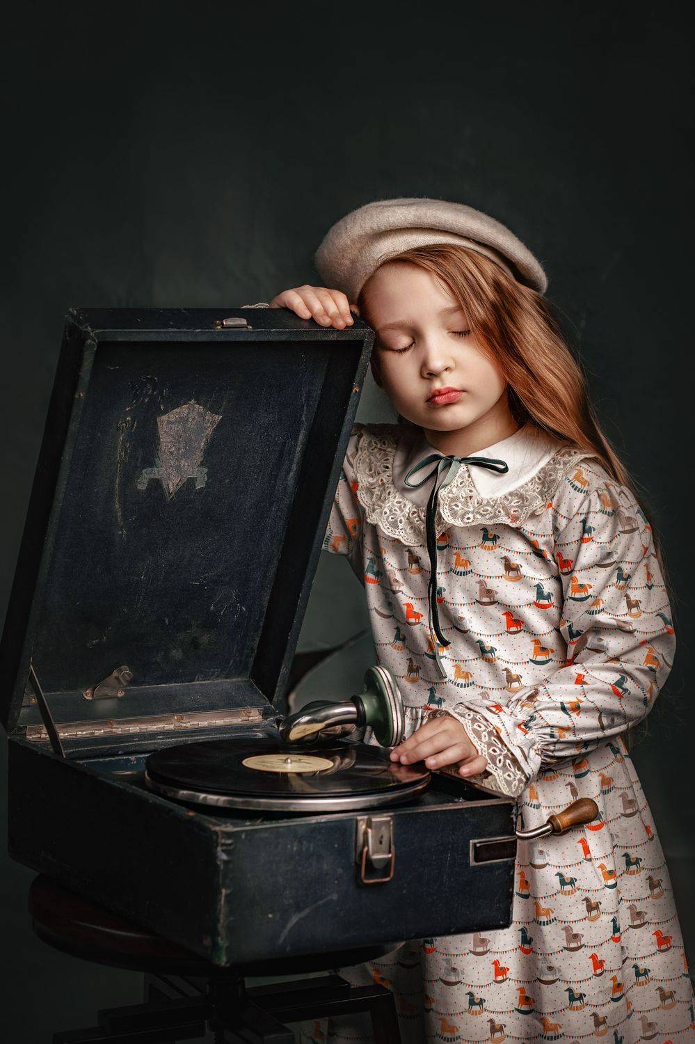 Retro. Автор: Ольга Додонова , Ольга Додонова