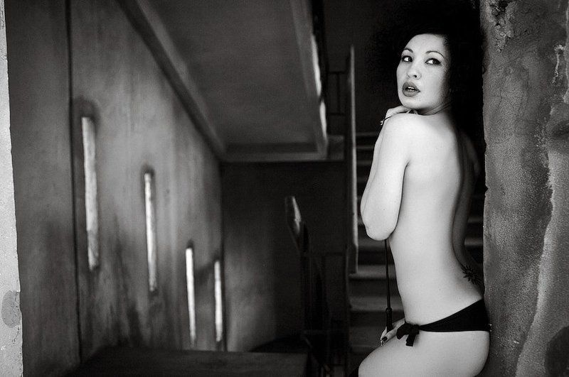 Crying Gamephoto preview