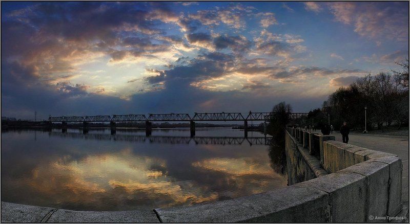 новосибирск, вечер, закат, отражение, небо, набережная, аня графова Вечерphoto preview