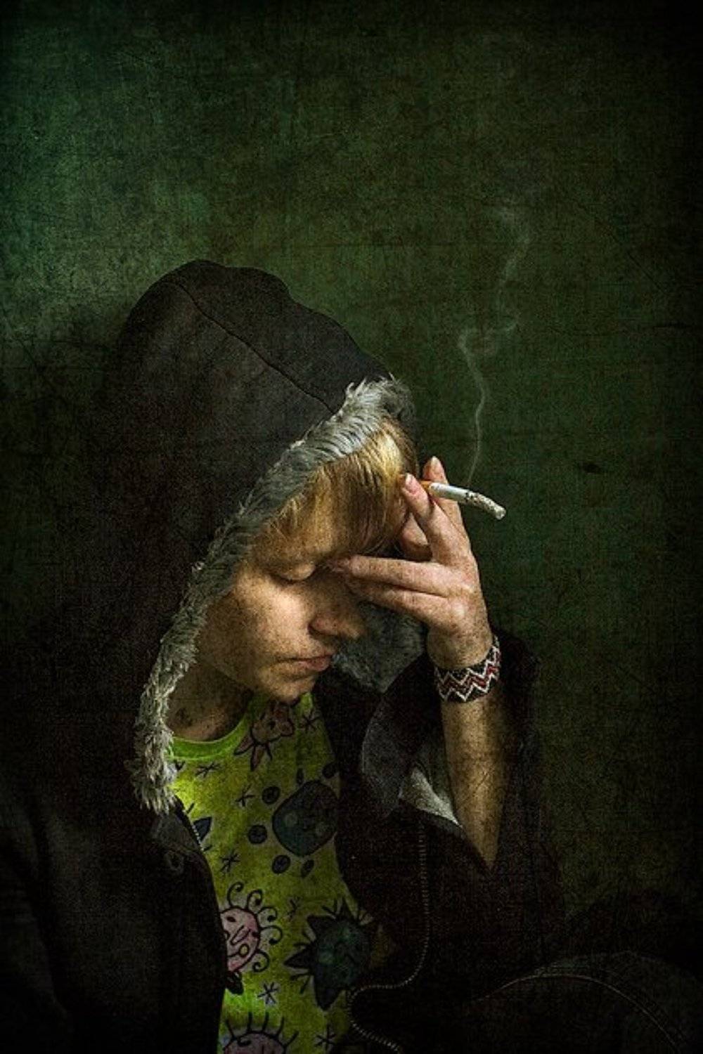 дым,как,жизнь,вверх,стелится,дыханием,либо,к,земле,клонится,да,тает, Тём Данилин