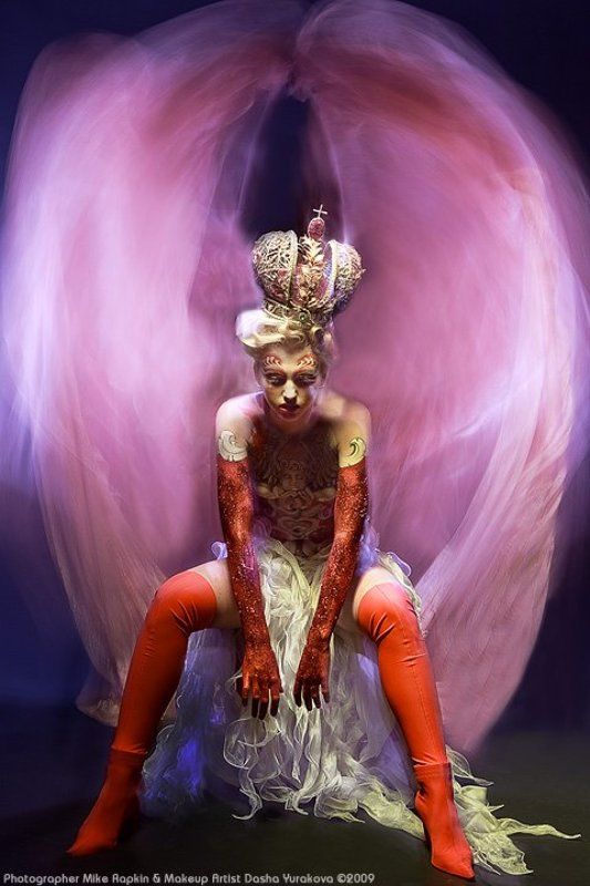 боди-арт Ангел, которому плохоphoto preview