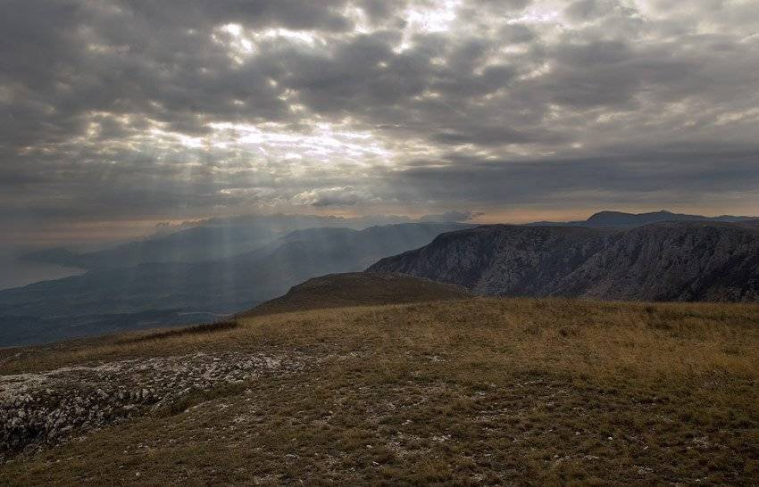 Караби. Вид на первую гряду Крымских гор. Автор: Юрий Охлопков , Юрий Охлопков