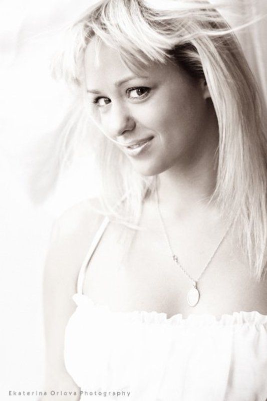 Snow whitephoto preview