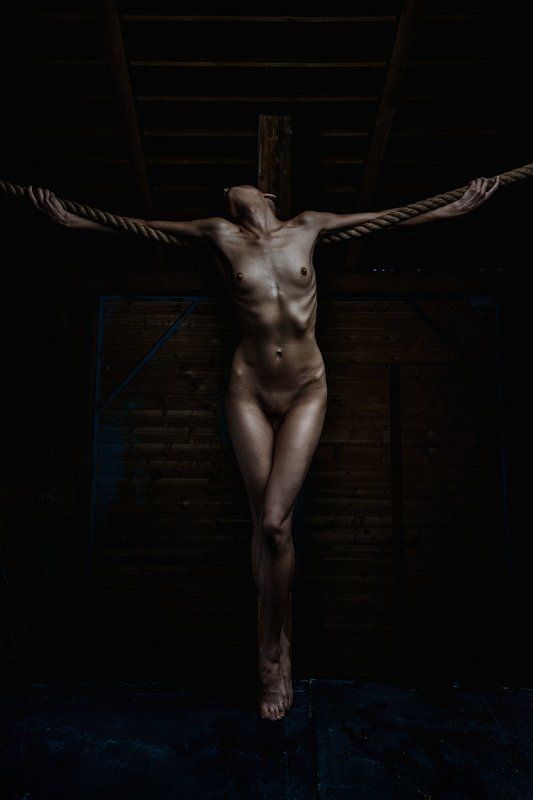 Avatar, Crucifixion, Incarnation, Naked girl, Nude crucifixionphoto preview
